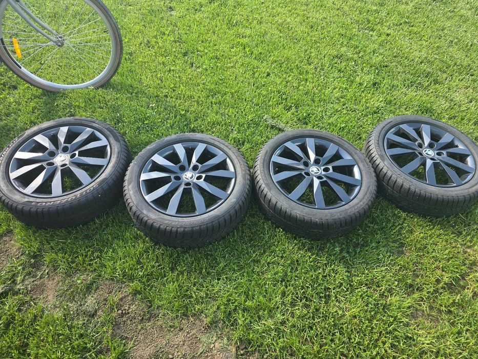 Jante skoda r17 anvelope de iarna 205 / 50 r17
