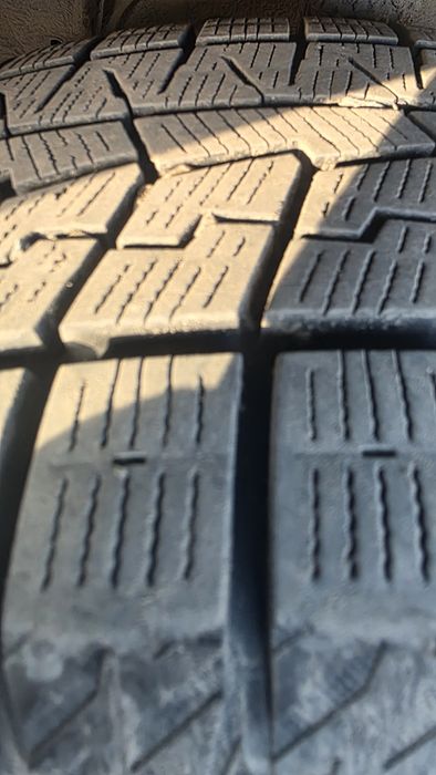 Продам шины йокогама