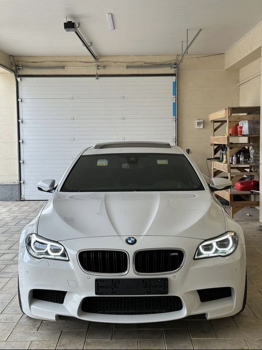 Bmw F 10 2015год Restyling