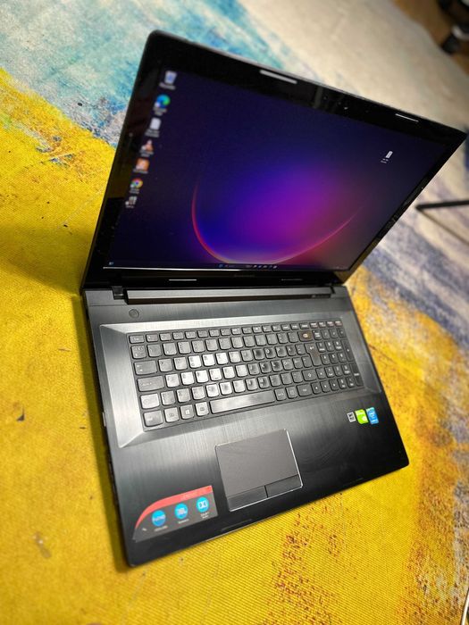laptop lenovo z70-80, core i5 gen 5, ram 16 gb, 2gb video 840m, 512ssd