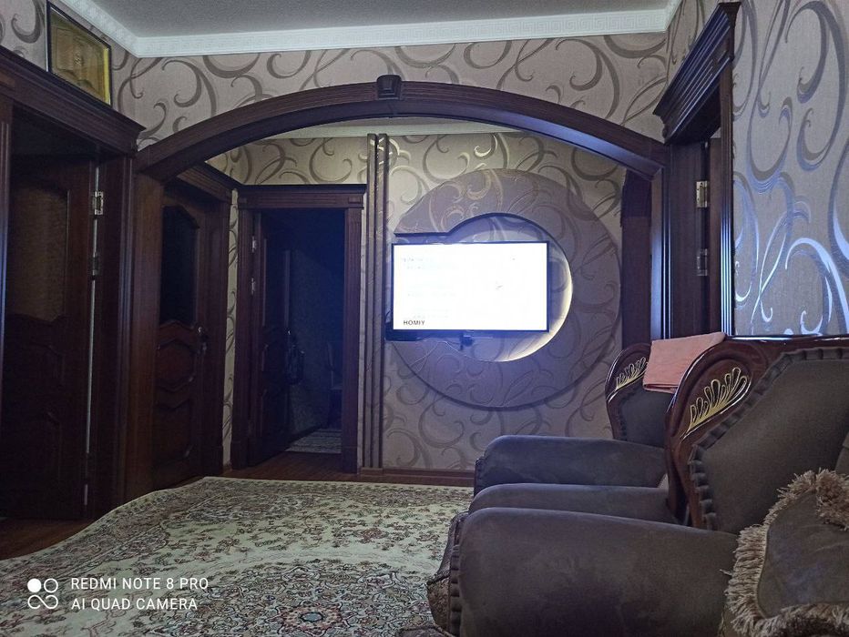 Mirobod tumanida uy sotiladi