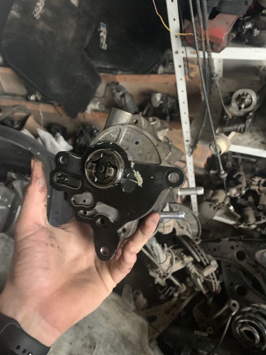 Бош/bosh тандем помпа за 2.0 140 коня 16v