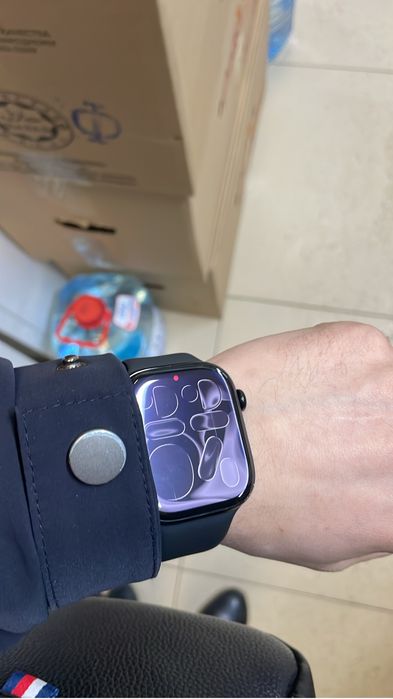 Apple Watch 10 продаю
