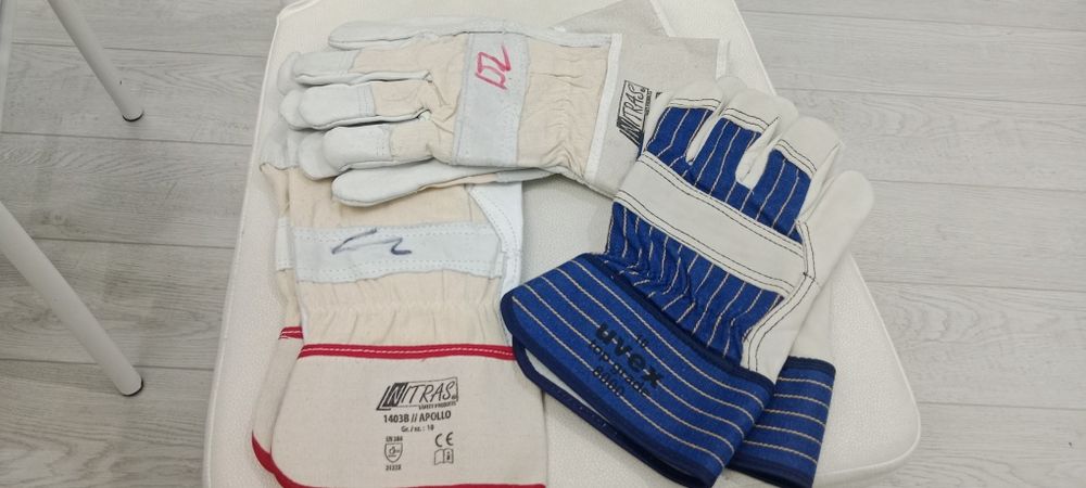 Продается спец перчатки