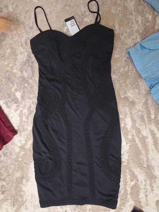 Rochie M, HM, cu eticheta