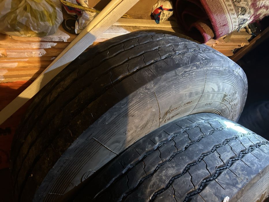 Продам 2 колеса всборе с дисками