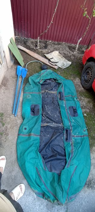 Продам лодку 2-х местную