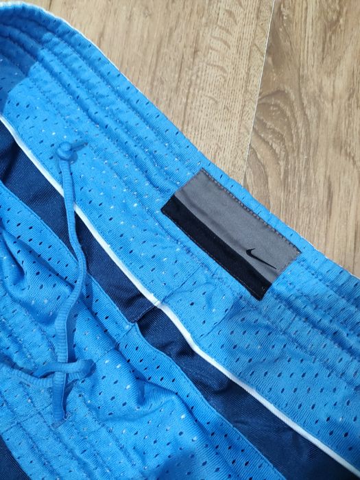 Pantaloni scurți Nike reversibili mărimea L