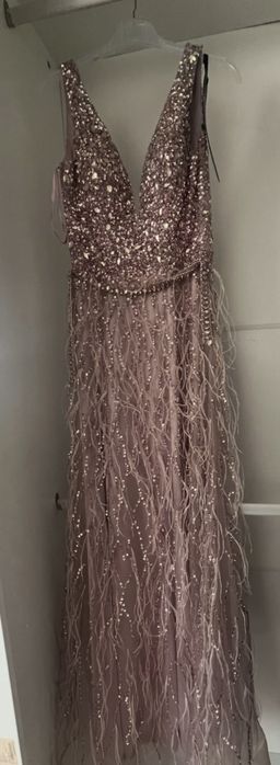 Бална рокля нова