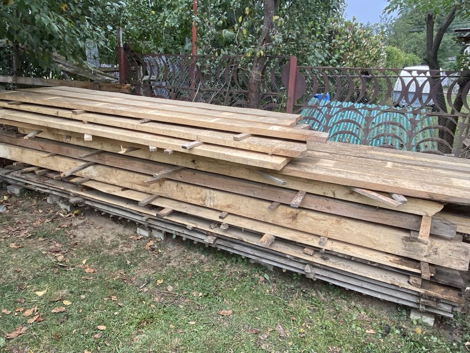 Lemn de constructii de vanzare