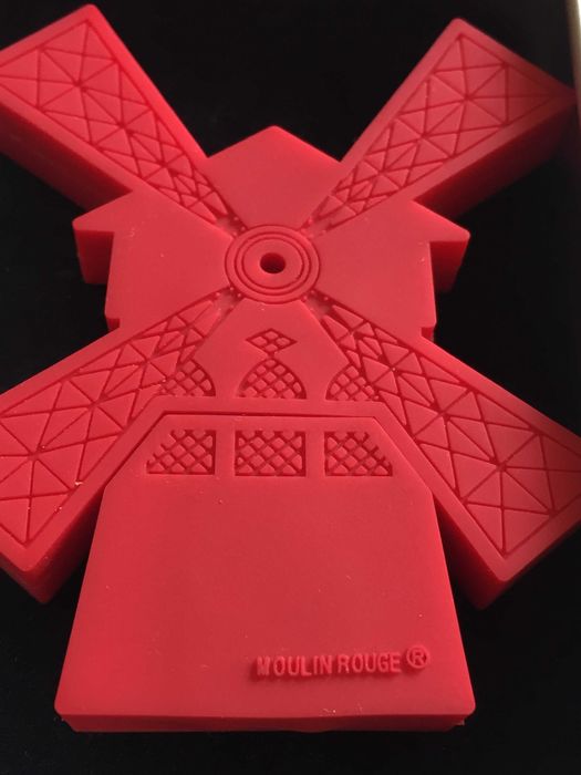 Колекционерски ключодържател и флаш памет 4GB Moulin Rouge / Мулен Руж