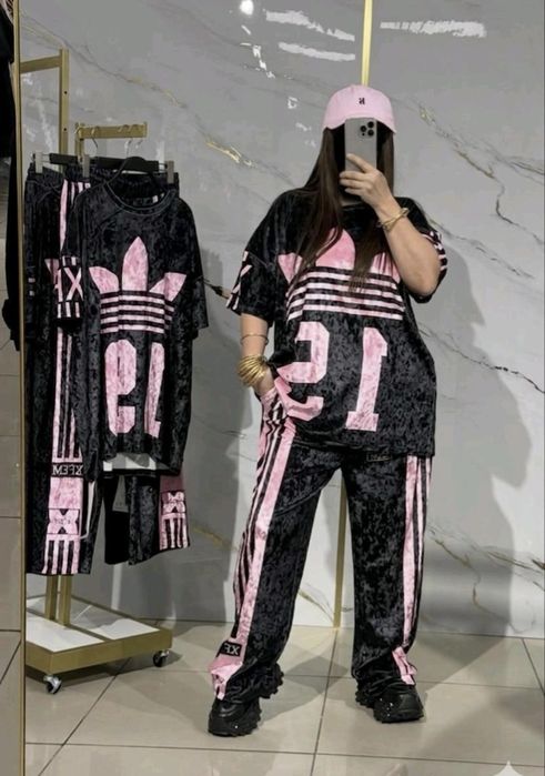Новый женский костюм