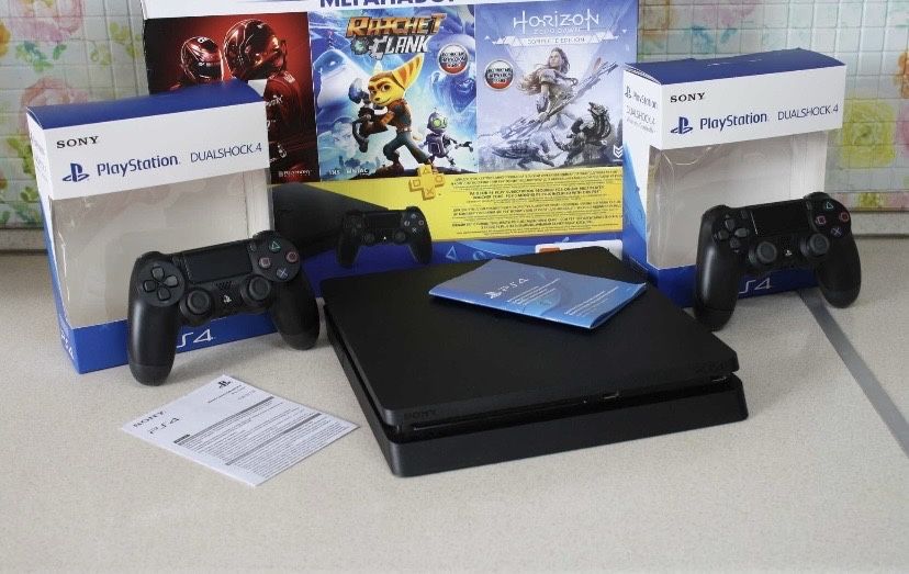 PlayStation 4 Slim 1 ТБ