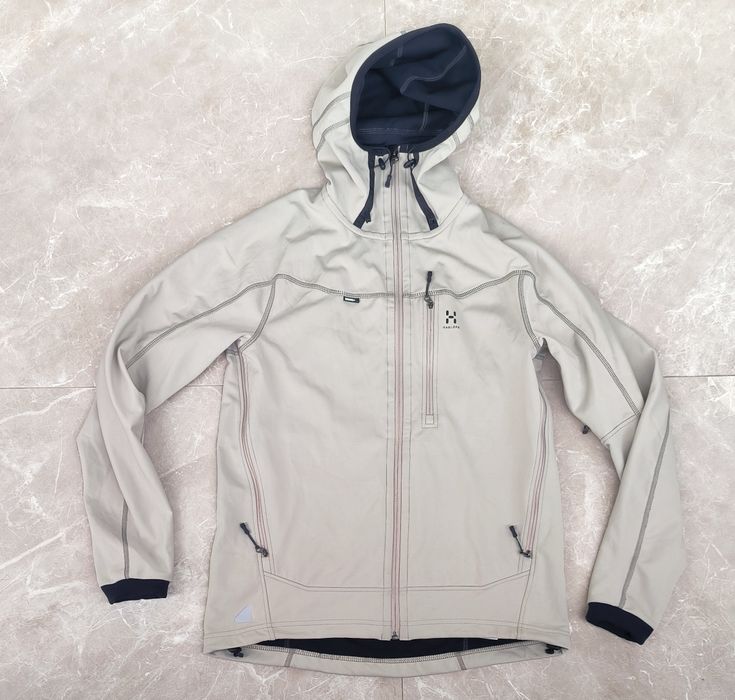 Haglofs women windstopper softshell jacket M размер