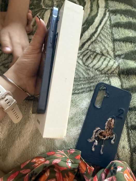 Срочно Samsung A35, 128gb