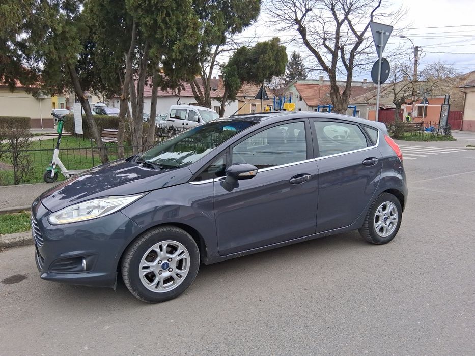 Ford fiesta titanium