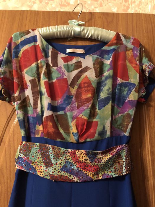 Продам длинное нарядное платье