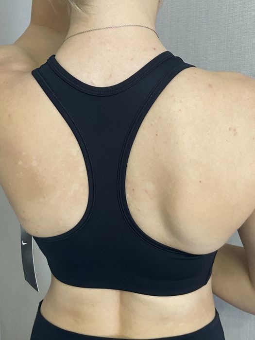 Распродажа одежды для фитнеса