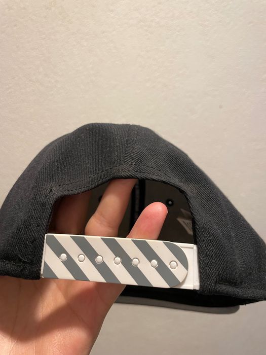 Нови оригинални мъжки шапки