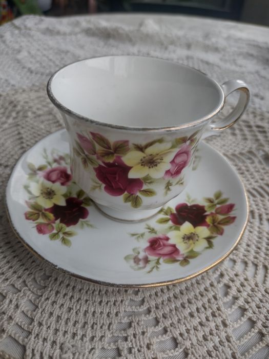 Красив двоен сет на Queen Anne