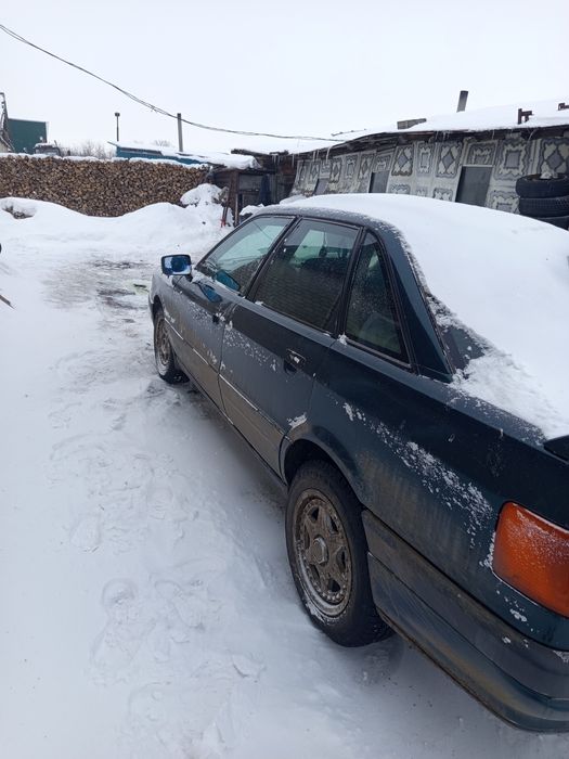Ауди 90 в хорошем состоянии