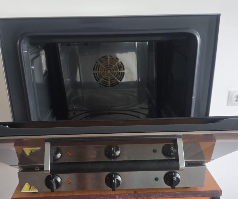 Духовой шкаф SMEG
