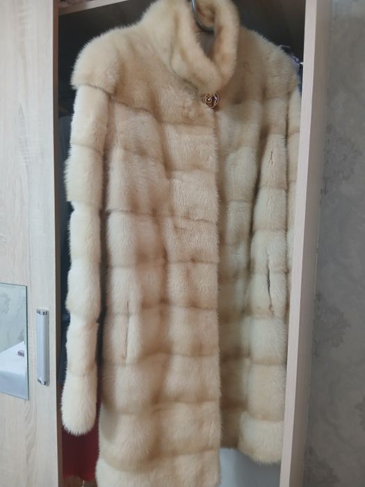 Норка шуба сатылады