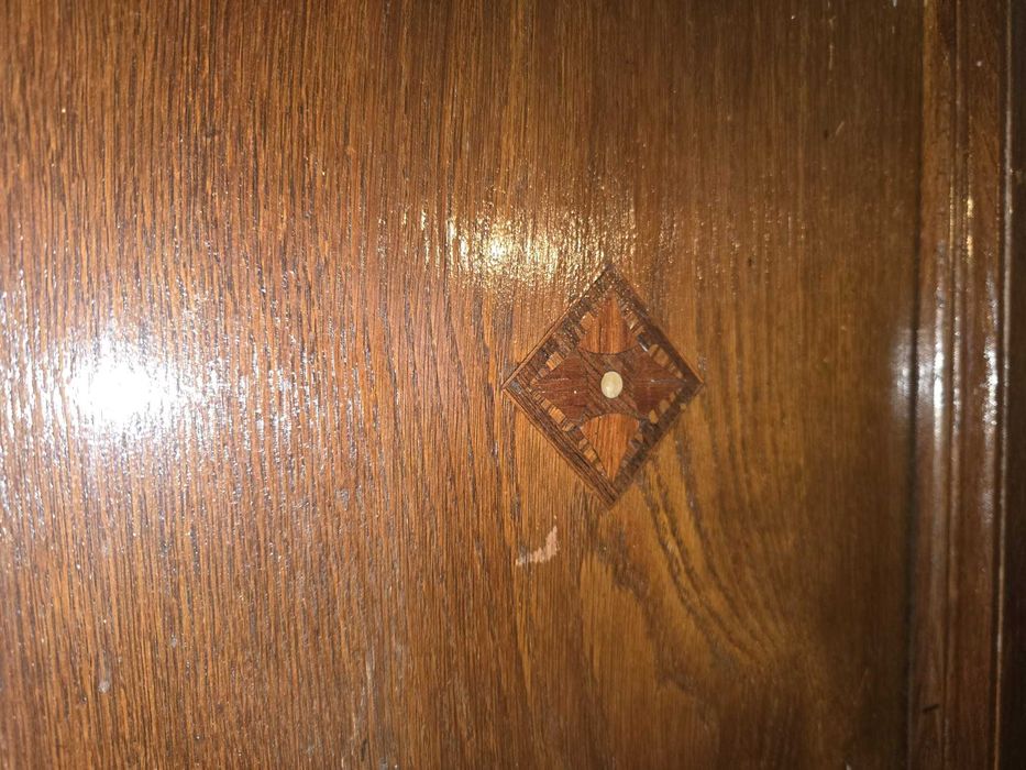 Dulap din lemn masiv de stejar – stil Art Deco / interbelic