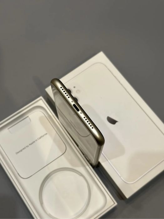 iphone 11 в идеальном состояний 83% акб