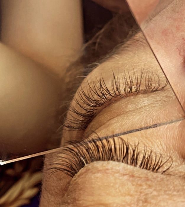 Наращивание ресниц