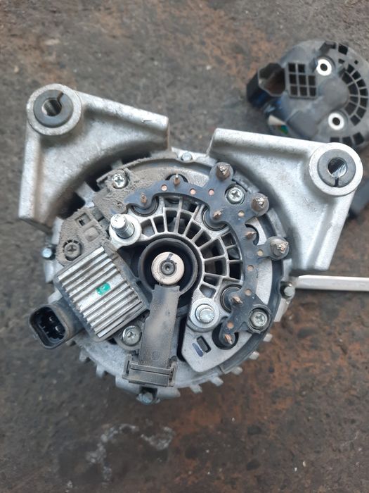 ''Genirator Zapchas'' arzon narxda