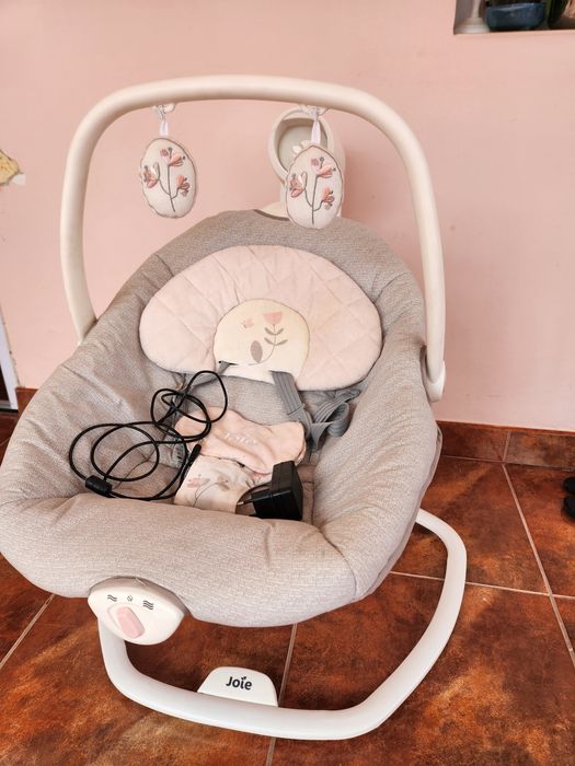 Balansoar electric joie