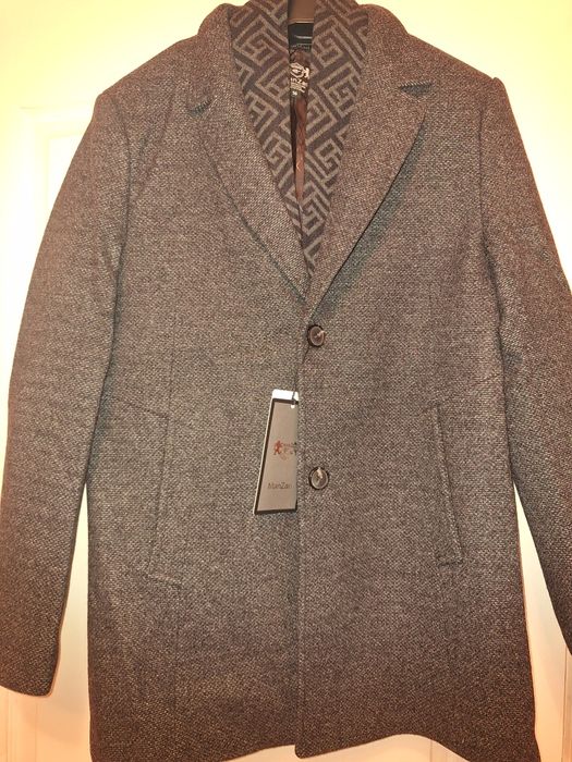 Продам новое пальто