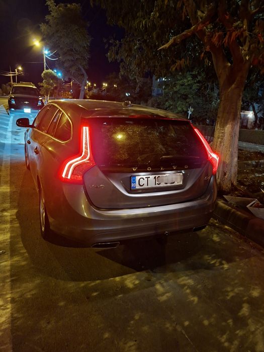 Vând Volvo v60 euro 6 2.0tdi 190cp