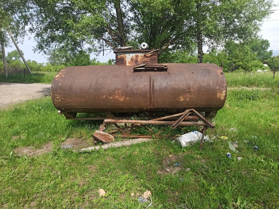 Продам бочку 7 кубов