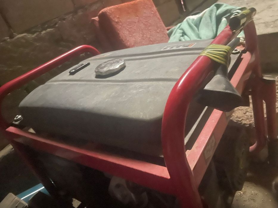 Генератор сатылат