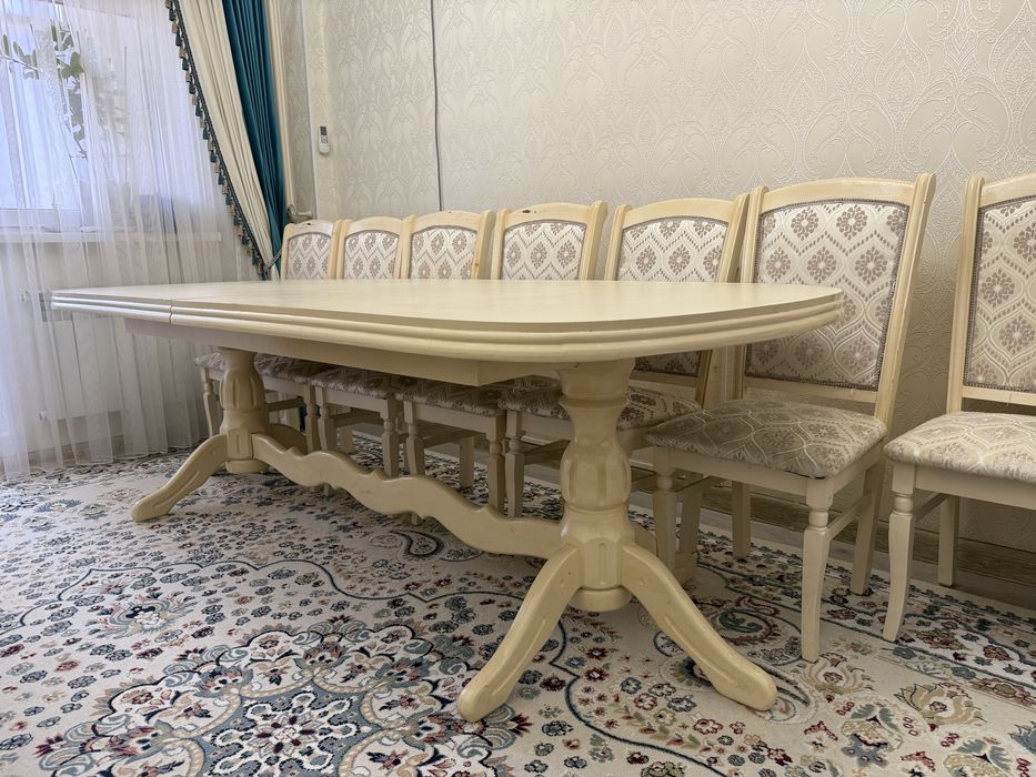 Продам стол со стульми