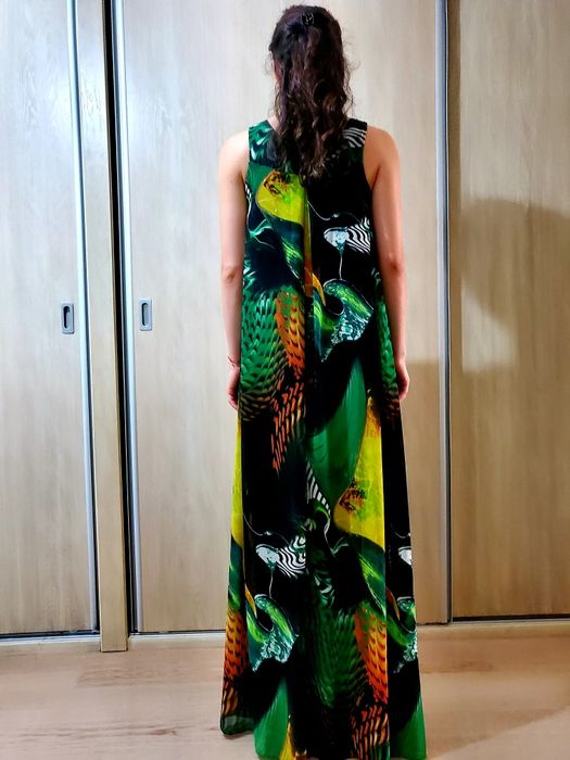 Rochie lunga vaporoasa