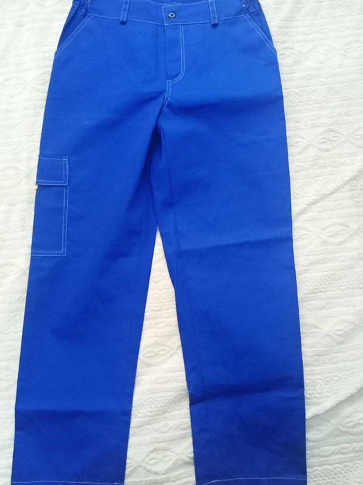 спец.форма. темносинего цвета.новая.