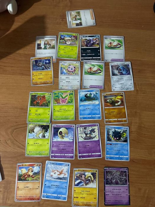 Карточки покемонов 100-500тг оригинал Япония