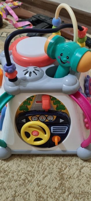 Бизиборд интерактивный