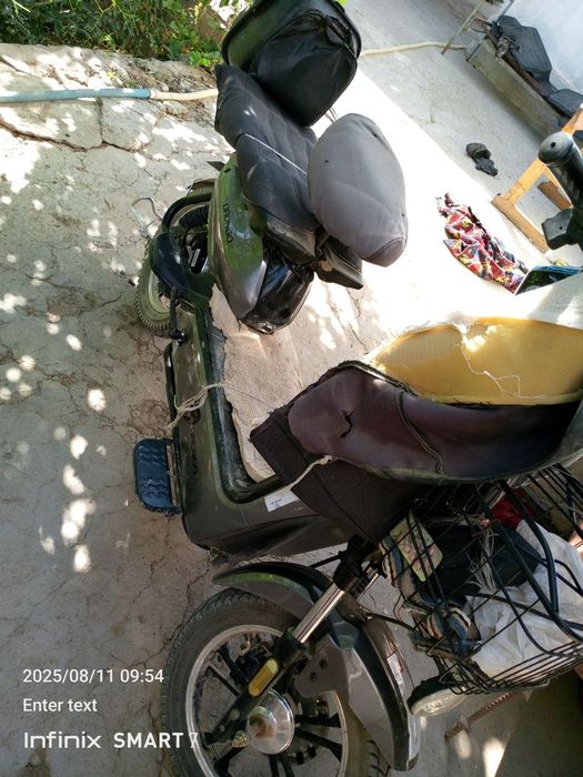 Skuter sotiladi yangi