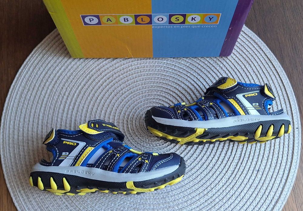 Сандали, нови, Biomecanics, Geox, Camper - н. 25