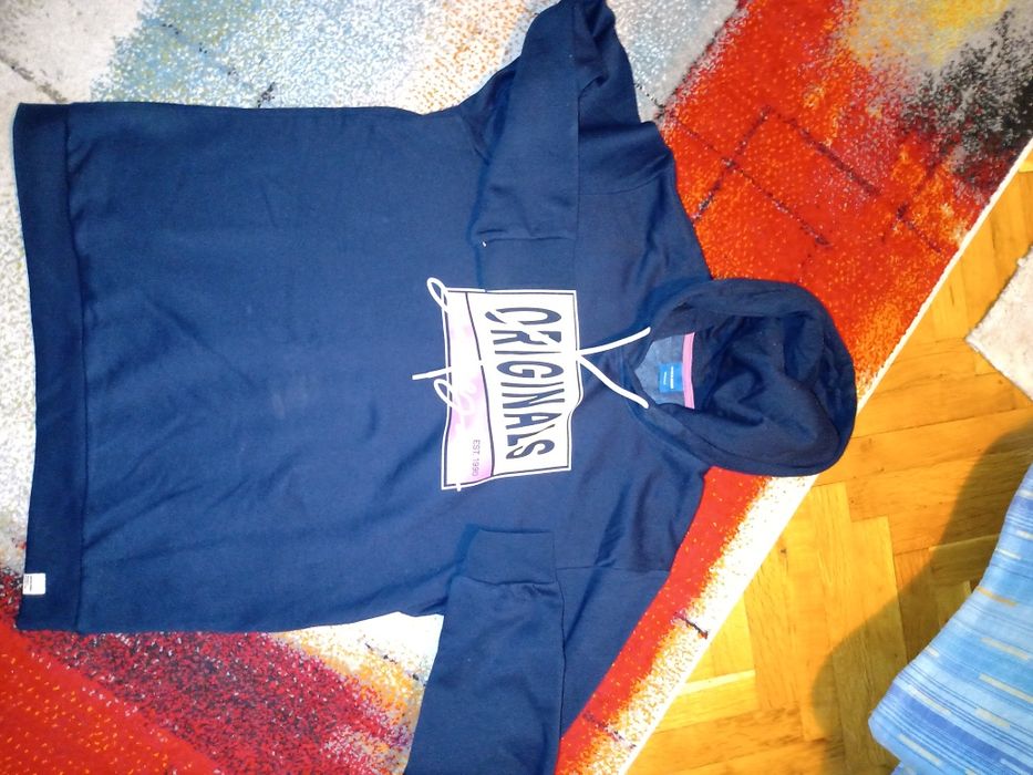 Суитчъри: Rip curl,jack jones,Superdry,adidas