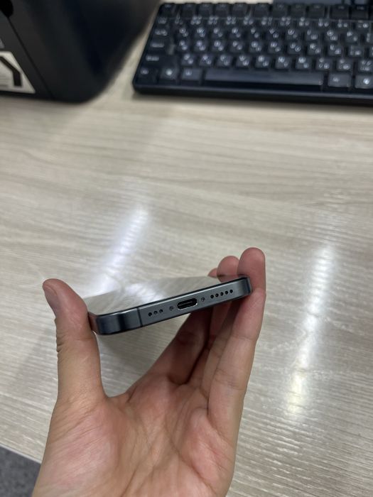 Iphone 15 pro 256 gb