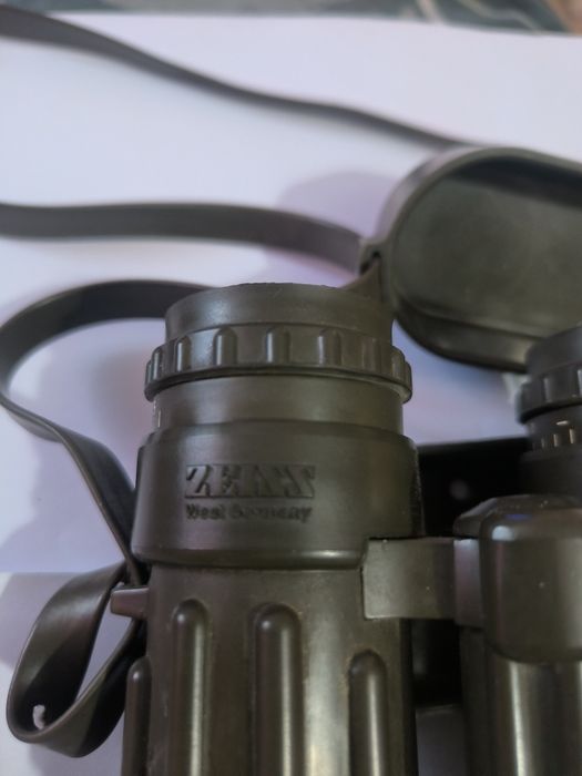 Binoclu Zeiss Dialit 8×30