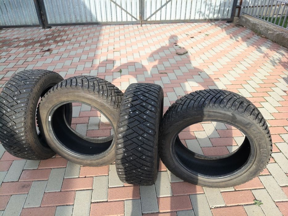 Set cauciucuri Goodyear, MS