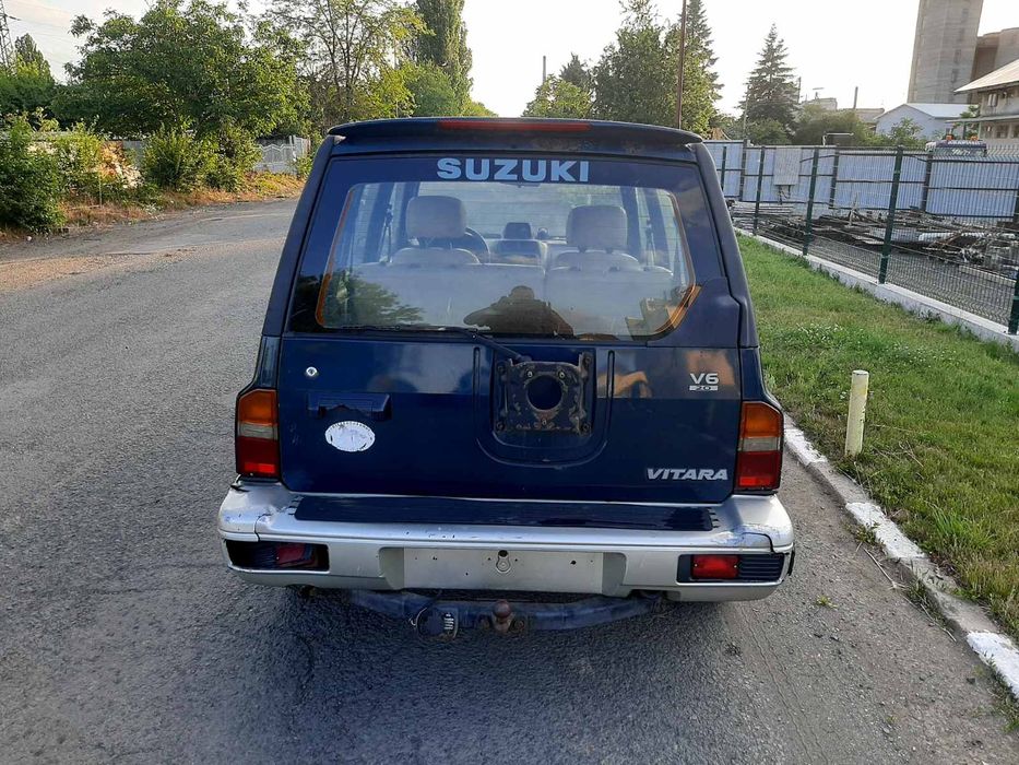 Suzuki Vitara 2.0 V6 136к.с