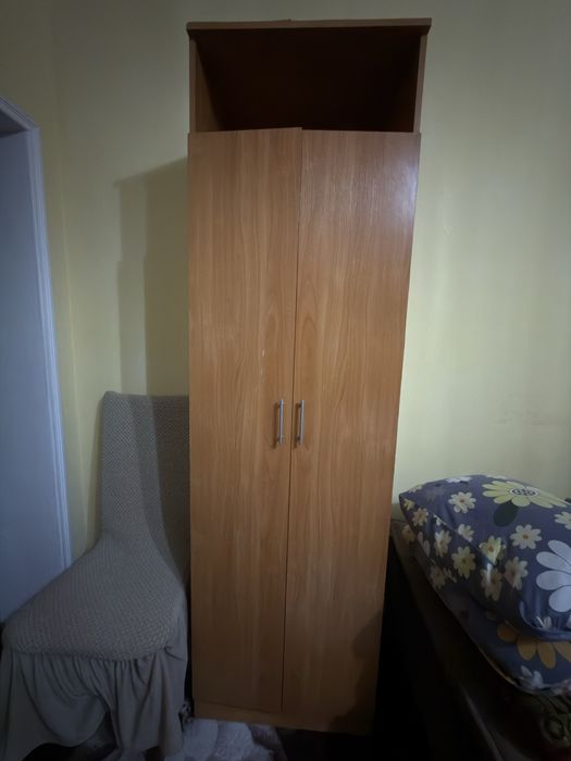 Шкаф, в хорошем состоянии