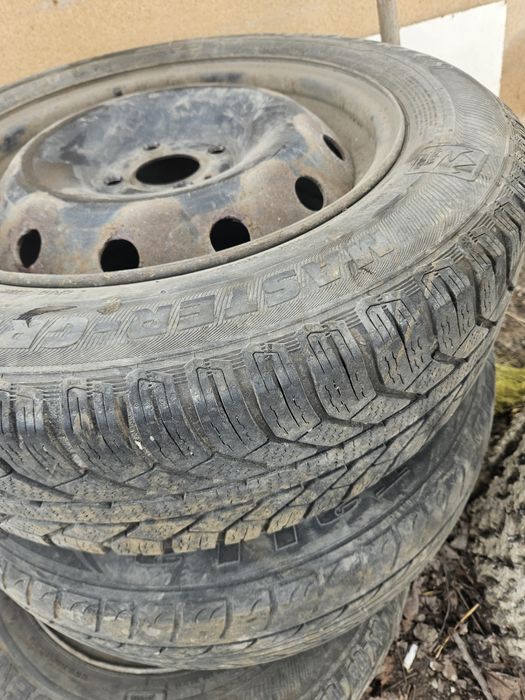 Roți 185 65 15 iarnă